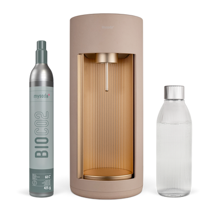 Glassy Latte with CO2 and bottle