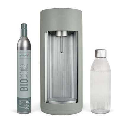 Glassy Pigeon with CO2 and bottle